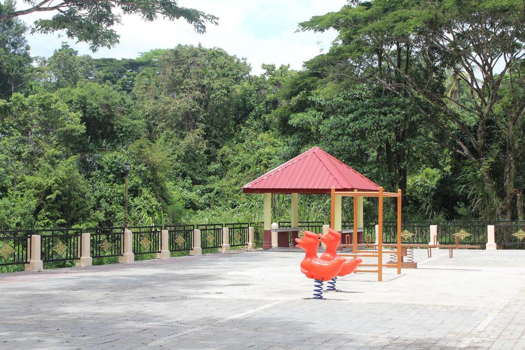 Liwagu Lodge Ranau Exterior photo